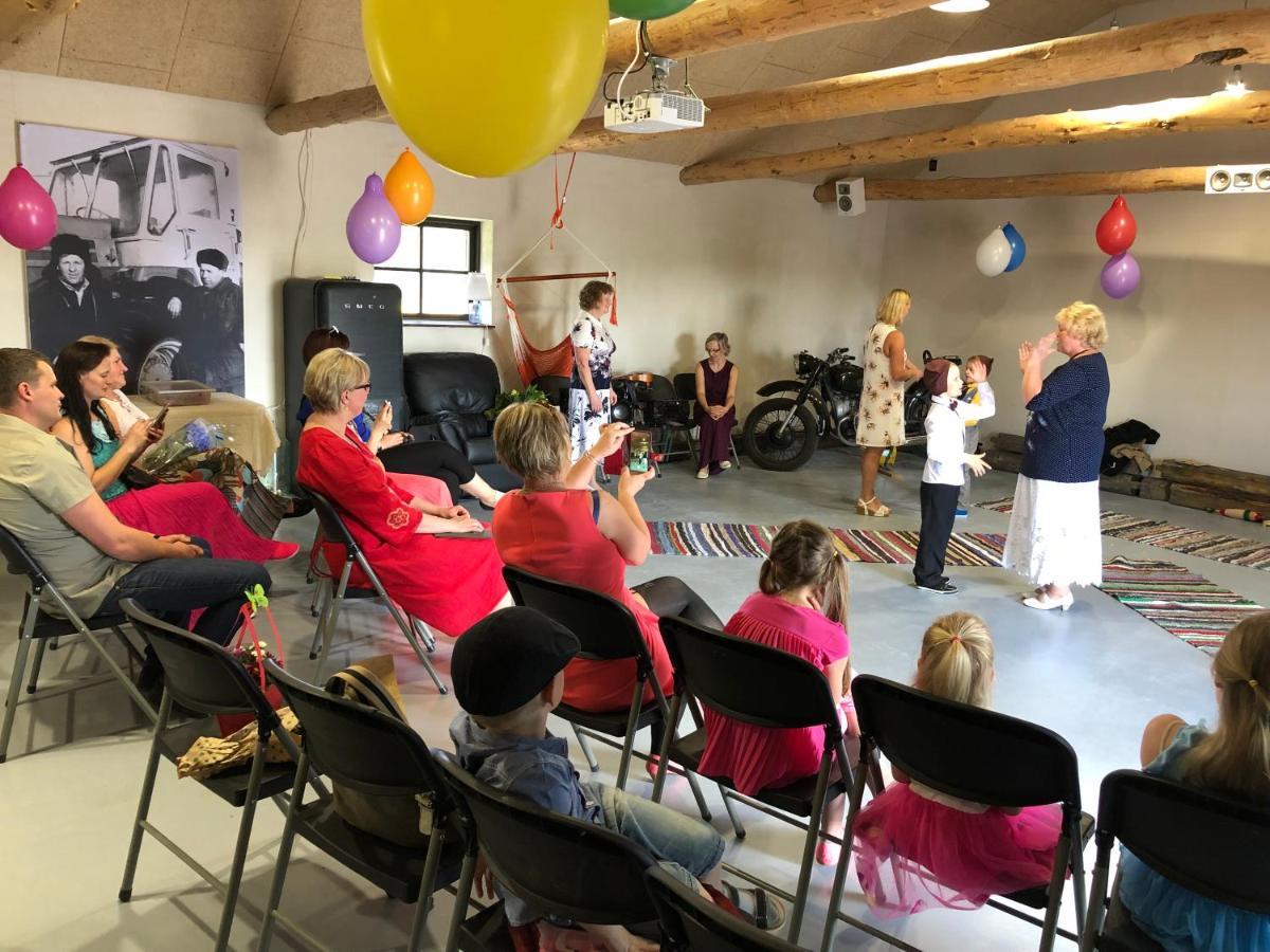 Voose Paeikesekodu Seminari- Ja Puhkekeskus Villa Bagian luar foto